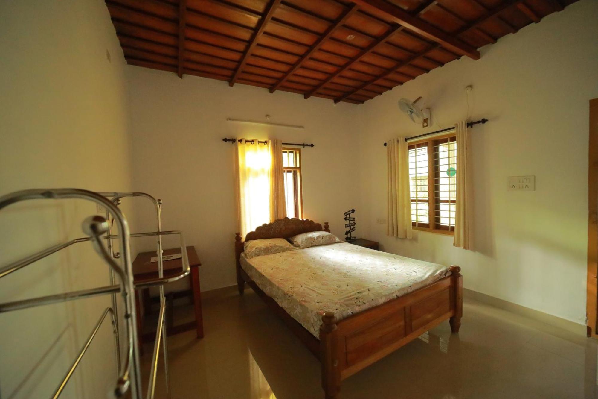 The Munroe Villagio Homey Mundrothuruth Ngoại thất bức ảnh