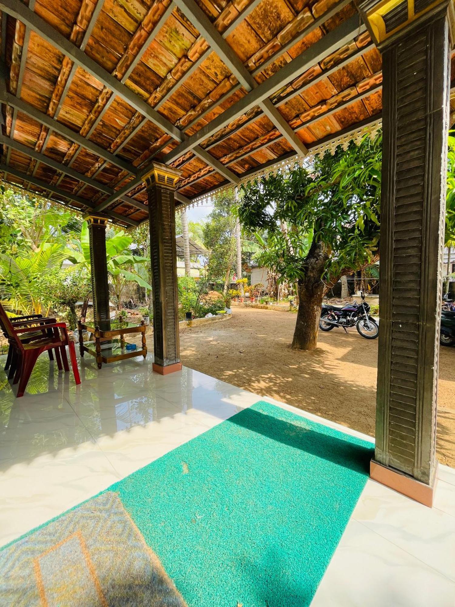 The Munroe Villagio Homey Mundrothuruth Ngoại thất bức ảnh